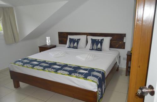 Mahe Island House | Chez Payet Airport Guesthouse