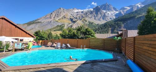 La Grave Apartment | Chez Philippe - Appartements et Chalets - Panoramic Village vue Glaciers