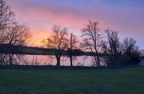 Lamarche-sur-Saone Bed & Breakfast | Chez Saliha et Serge
