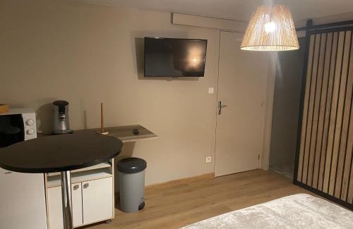 Ussel House | Chez Simon