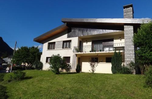 Mercury Villa | Chez Stan