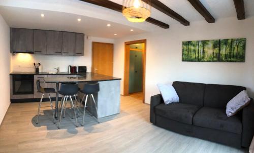Salins Apartment | Chez Tonton