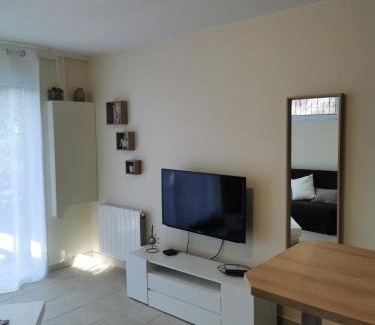 Entrevaux Apartment | Chez Véro et Bernard