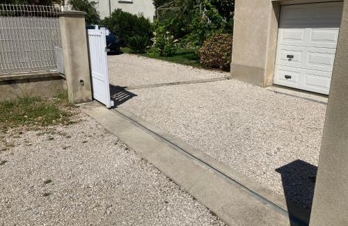 La Voulte-sur-Rhone House | Chez Val et Phil