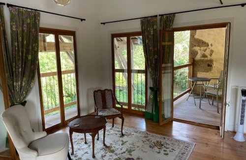 Samouillan Bed & Breakfast | ChezLeMoulin Bed and Breakfast