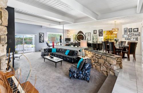 Deepwell Estates Villa | Chi Chi House by ACME House Company