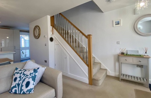Grampound House | CHI LOWEN, pet friendly, character holiday cottage in Grampound
