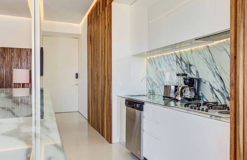 Emiliano Zapata Apartment | Chic 1 bed 2 bath Best Ocean Views Zona Romantica