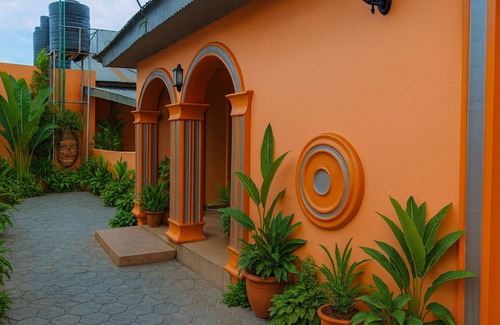 Oyo House | Chic 1-bedroom hotel in awesome Oyo Town- BoroBoro. COMFORTABLE