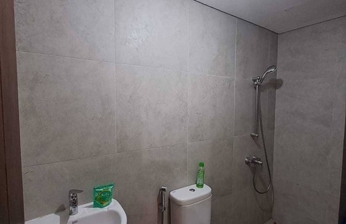 Batam Apartment | Chic 1-bedroom apartment in terrific Kepulauan Riau with AC, WiFi.