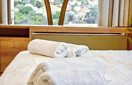 Haret Sakher Apartment | Chic 1-bedroom apartment in Jounieh - J707