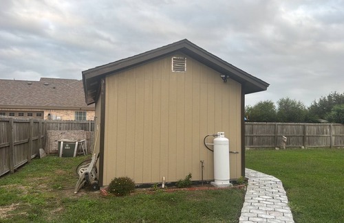 Los Fresnos Apartment | Chic 1-bedroom apartment located on Ocean Blvd hwy 100. Approx. 20 miles to SPI