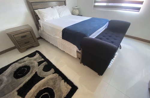 New Kingston Apartment | Chic 1-bedroom apartment with WiFi, AC in brilliant Kingston