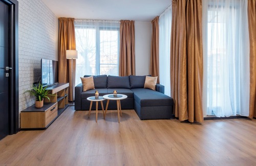 Plovdiv Apartment | Chic 1-bedroom apartment with WiFi and AC in marvelous Plovdiv