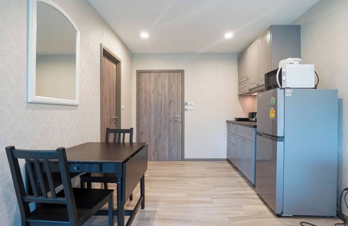 Sa Khu Apartment | Chic 1-bedroom apartment 250M. to Nai Yang Beach with fitness room, WiFi