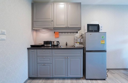 Sa Khu Apartment | Chic 1-bedroom apartment 250M. to Nai Yang Beach with fitness room, WiFi