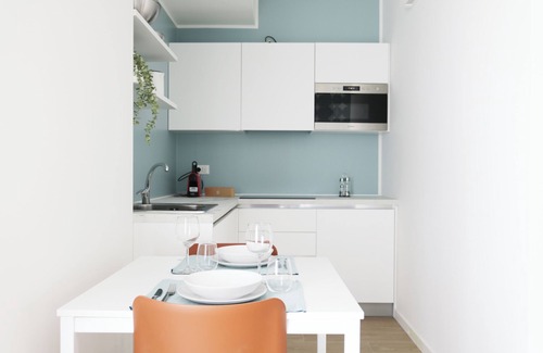 Lorenteggio Apartment | Chic 1-bedroom apartment with WiFi, AC in enchanting Milano