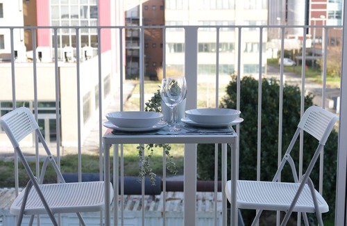 Lorenteggio Apartment | Chic 1-bedroom apartment with WiFi, AC in enchanting Milano