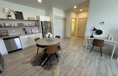 Wichita Apartment | Chic 1-bedroom with fitness room, WiFi in fabulous Wichita