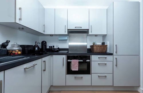 Angel Apartment | Chic 1BD Flat in the Heart of Islington!