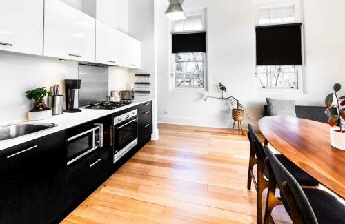 Parkville Apartment | Chic 1BR Apartment in Peaceful Parkville