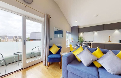 Canton Apartment | Chic 1BR flat in Prime Location