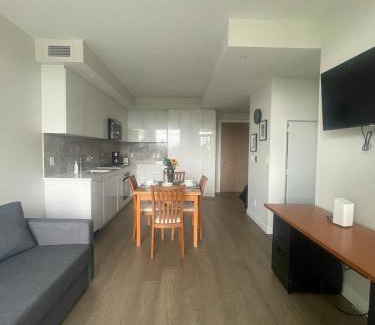 Vancouver Apartment | Chic 1BR High-rise Gem in the Heart of Vancouver