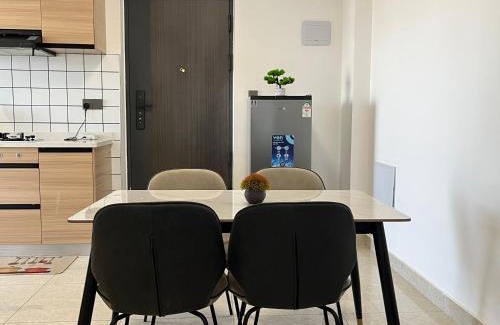 Ruaka Apartment | Chic 1BR in Ruaka near UN, Two Rivers, Gigiri, Nairobi with a Gym, Pool