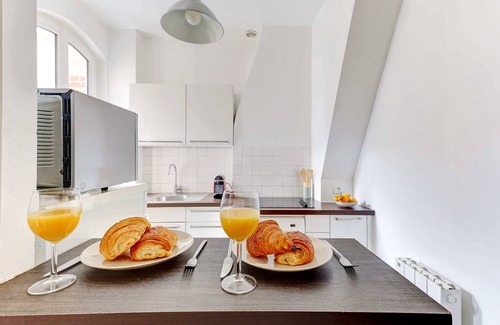 Bonne-Nouvelle Apartment | Chic 1BR Near Le Marais - Montorgueil & Louvre