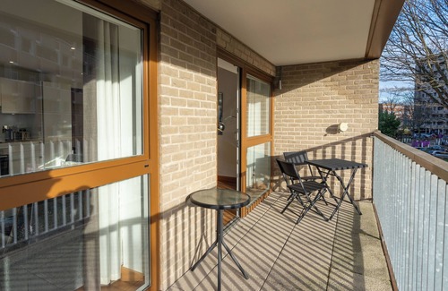 Shoreditch Apartment | Chic 2 Bed Apartment in Shoreditch Square