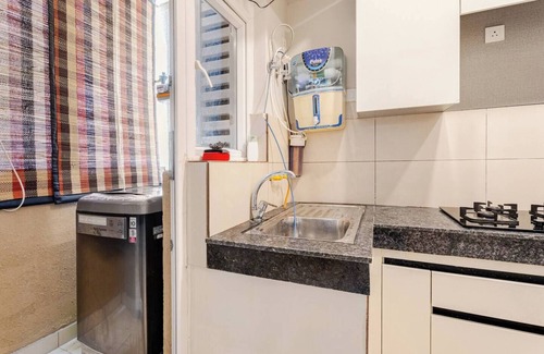 Noida Apartment | Chic 2-bedroom apartment with WiFi, AC in charming Noida