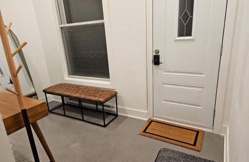 Mile End Apartment | Chic 2 bedroom Apt