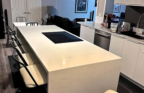 Upper Marlboro Apartment | Chic 2-bedroom studio apartment w/WiFi, tennis court, playground-dog park & more