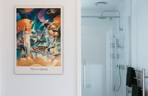Te Aro Apartment | Chic 2BR Apartment - Secure Gated Complex in CBD