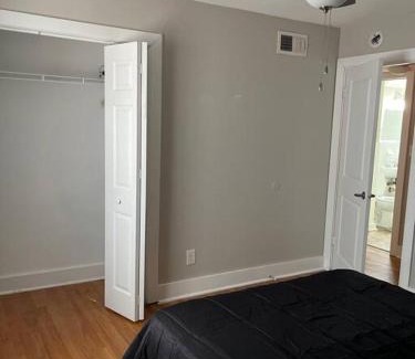 South Tuxedo Park Apartment | Chic 2BR Apt near Lenox Square!