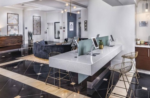 Westwood Condo | Chic 3-bedroom condo with AC, fitness room, WiFi in vibrant Wilshire corridor.