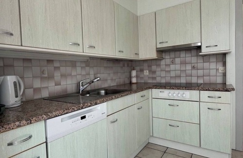 Andelfingen District Apartment | Chic 3 room apartment near the Rhine, S-Bahn and much more