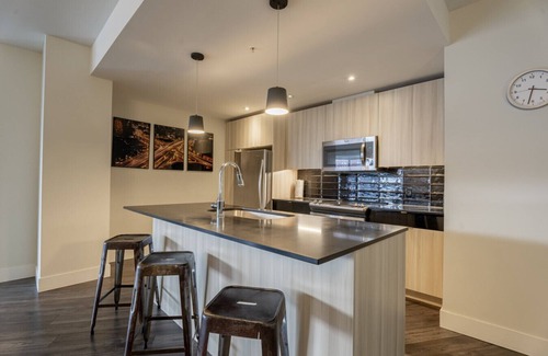 Halifax Apartment | Chic 3BR Apt with City Views and Gym