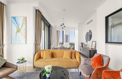 Downtown Dubai Apartment | Chic 3BR Downtown Burj Khalifa & Fountain Views with Pool Access