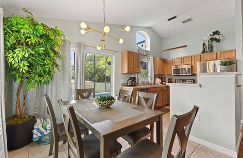 Haines City House | Chic 3BR Getaway, Heated Pool, Golf Views & Theme Parks