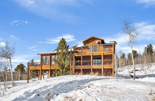 Fairplay House | Chic 5bedroom 4.5bath Secluded Mountain Cabin