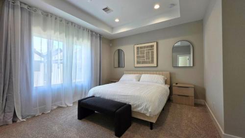 Northside House | Chic Affordable North Houston Getaway