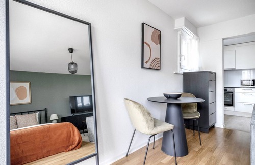 Altstetten Apartment | Chic Altstetten 1.5 Room w/Storage & W/D, nr Local Market, by Blueground