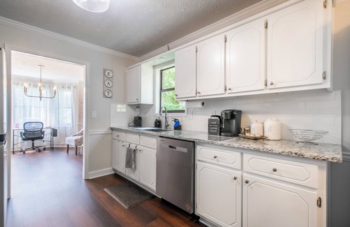 Clarkdale House | Chic and comfortable…ATL Family Friendly