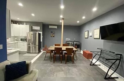 Allentown Apartment | Chic and Cozy 2-Bedroom Retreat