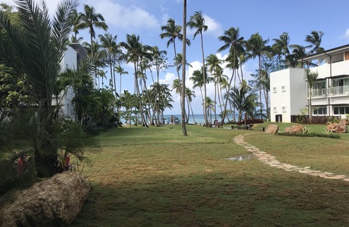 Puerto Bahia Condo | Chic and modern condo steps away from dream-like white sand beach