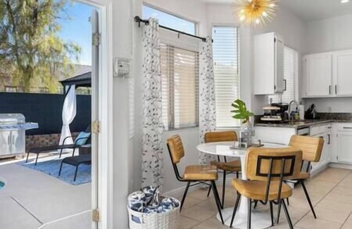 North Las Vegas House | Chic and Modern 3BD Home with Pool & Pool Table