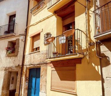 Tolva Apartment | Chic apartment in Tolva, mountain view, 75 m², fireplace