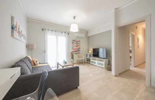 Moschato-Tavros Apartment | Chic apartment metro Kallithea 100m with WiFi, AC