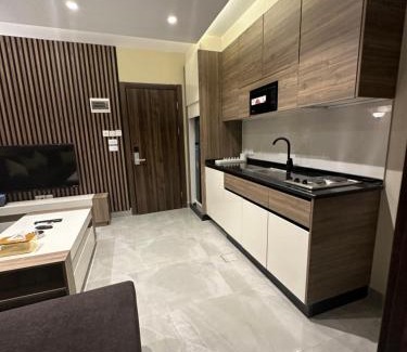 Al Swaifyeh Apartment | Chic Apartments For Rent ave2-8